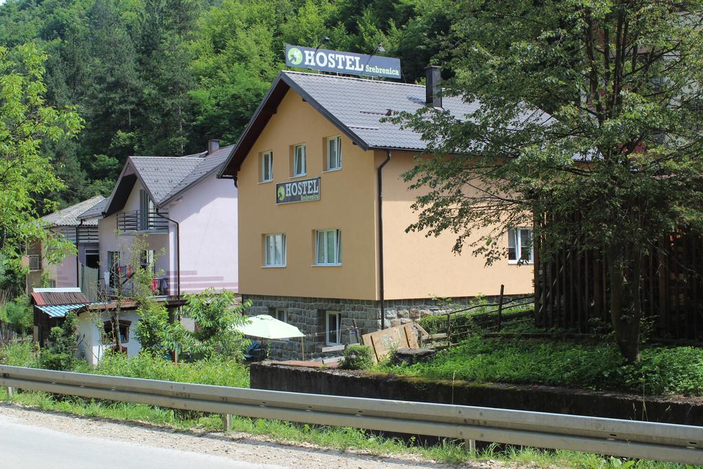 Hostel Srebrenica Exterior foto